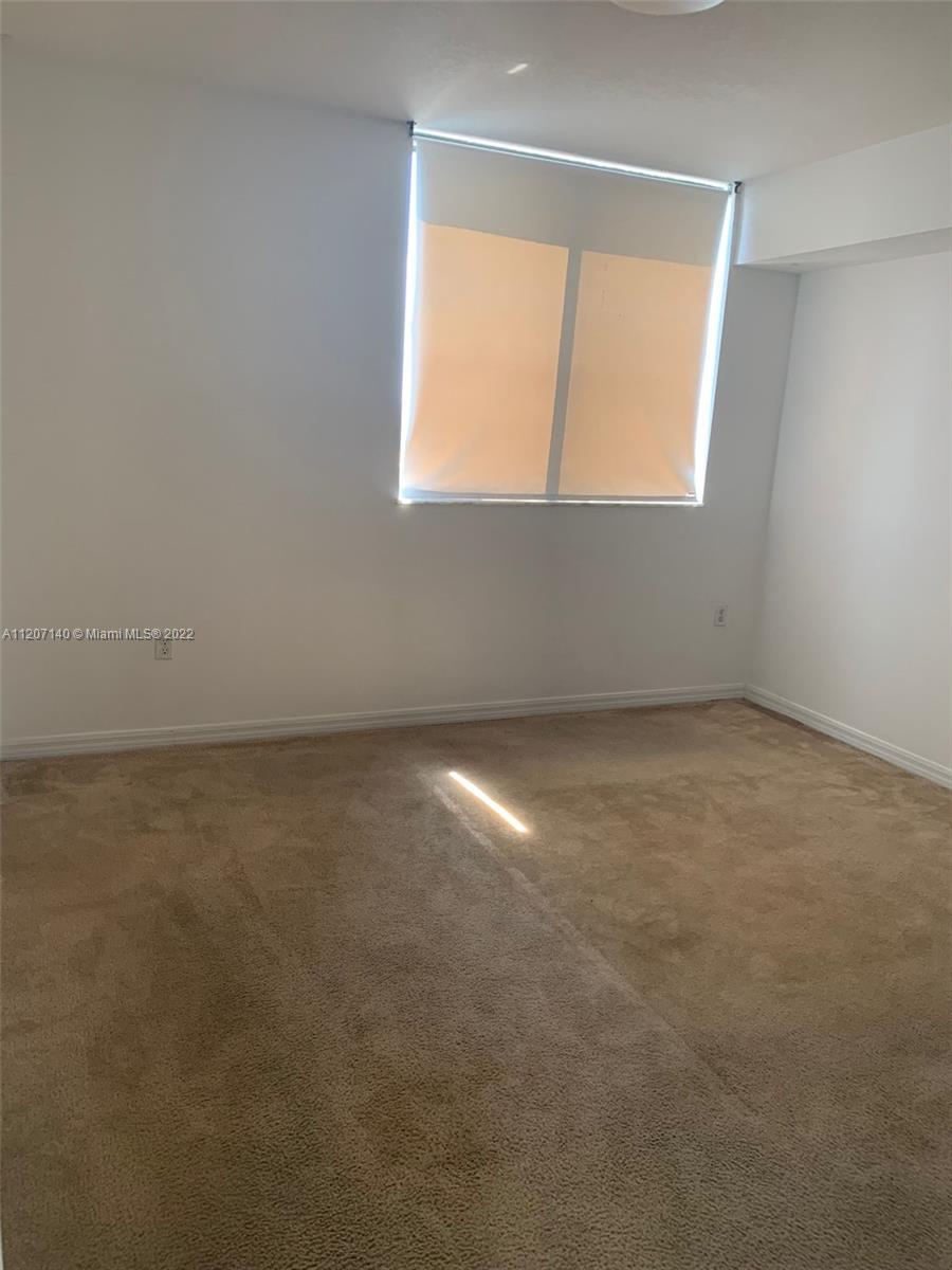 KEYSTONE PARK CONDO - Residential Lease