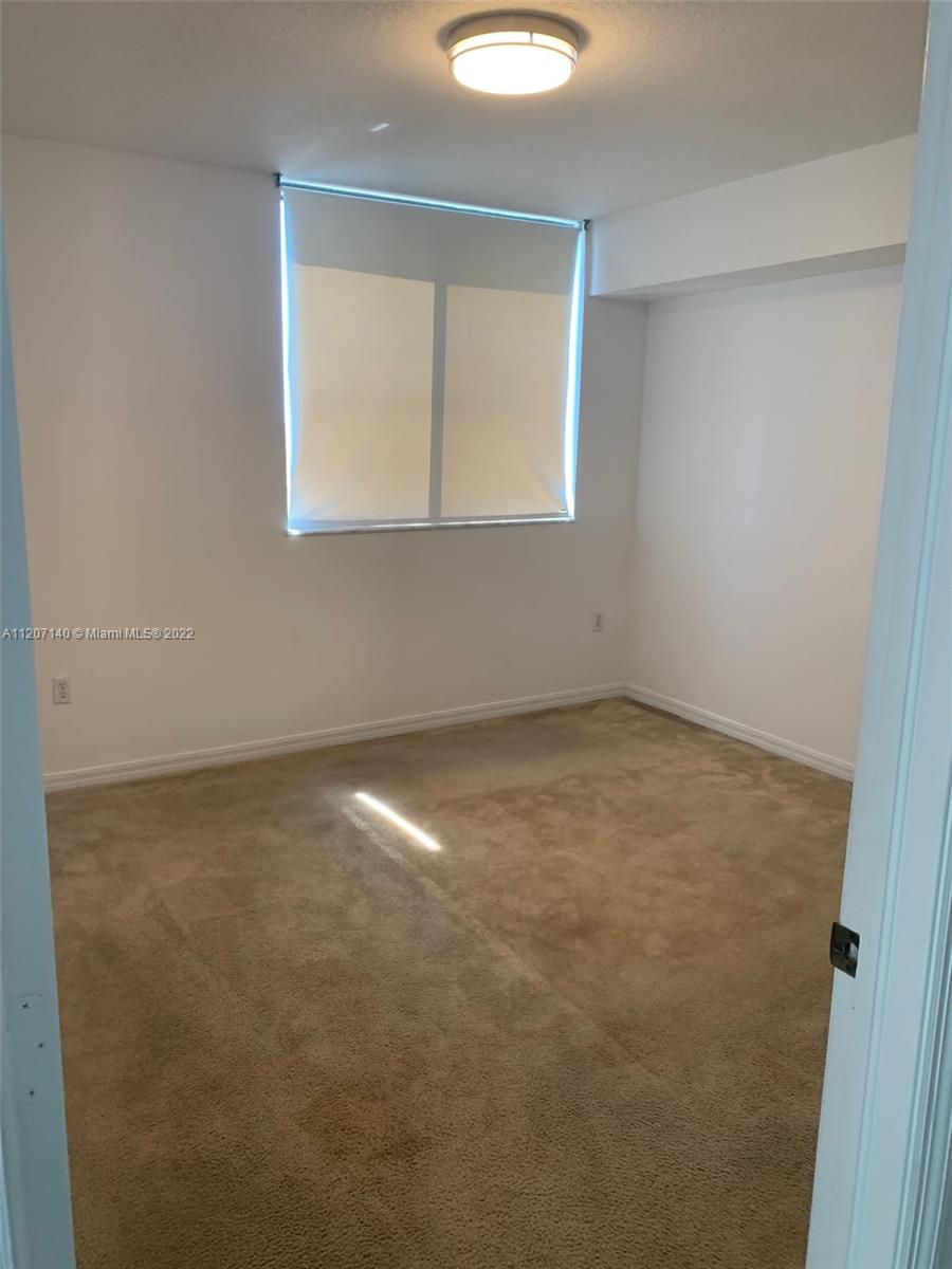 KEYSTONE PARK CONDO - Residential Lease