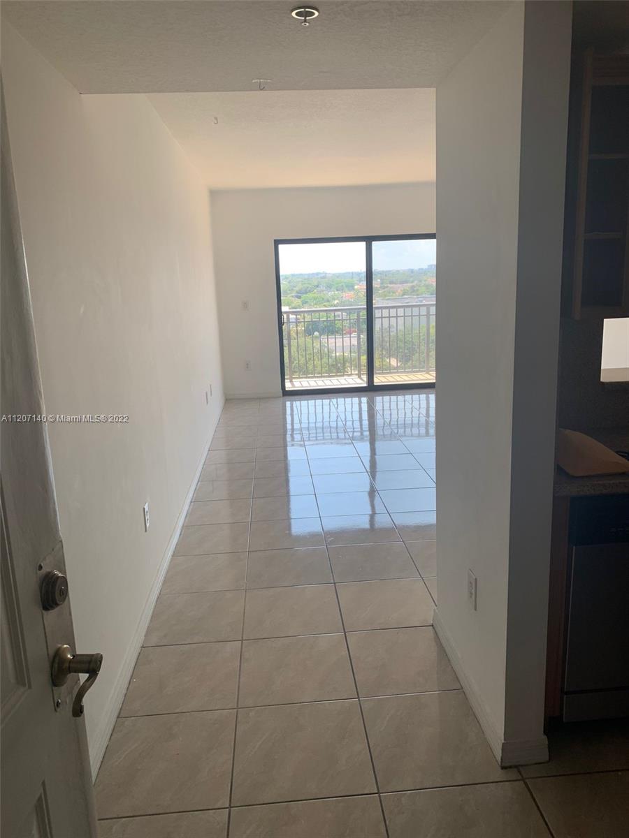 KEYSTONE PARK CONDO - Residential Lease