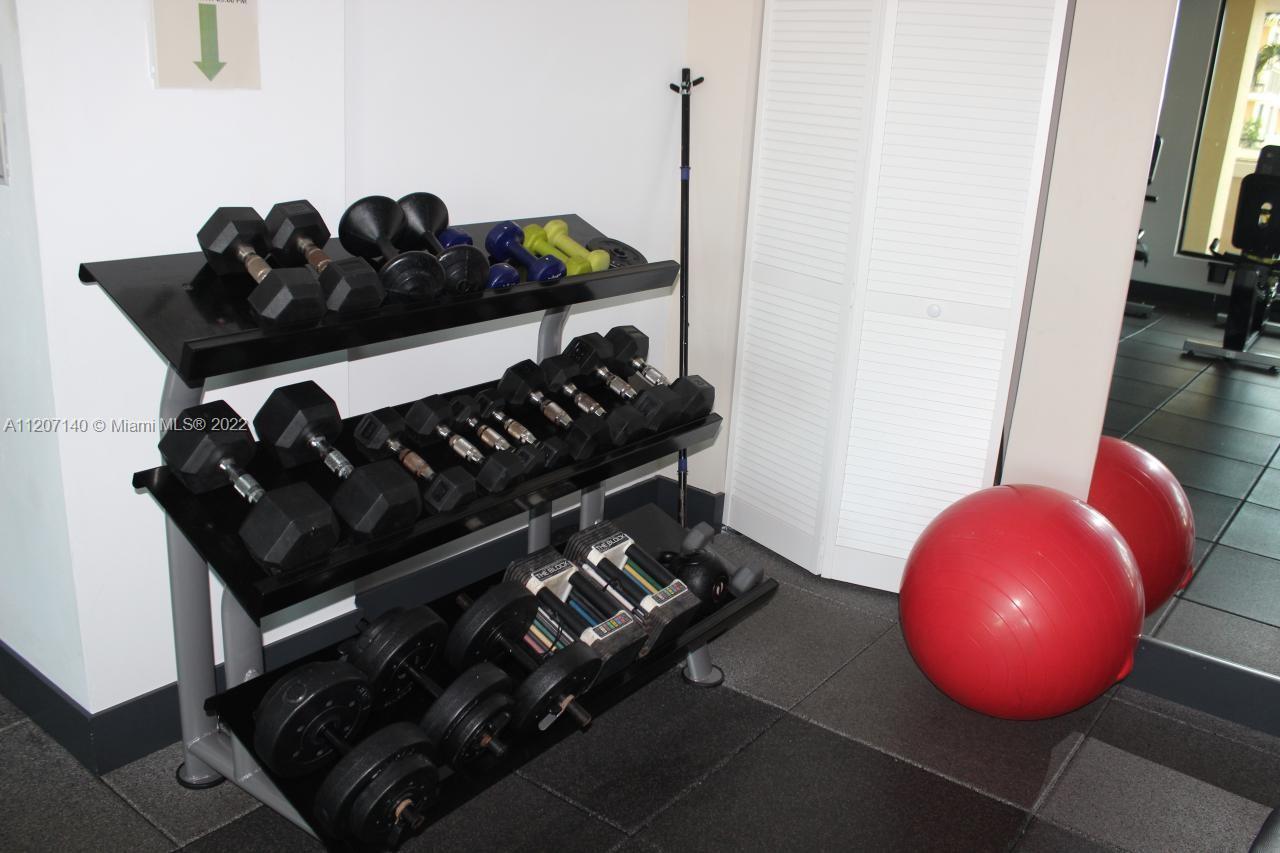 KEYSTONE PARK CONDO - Residential Lease