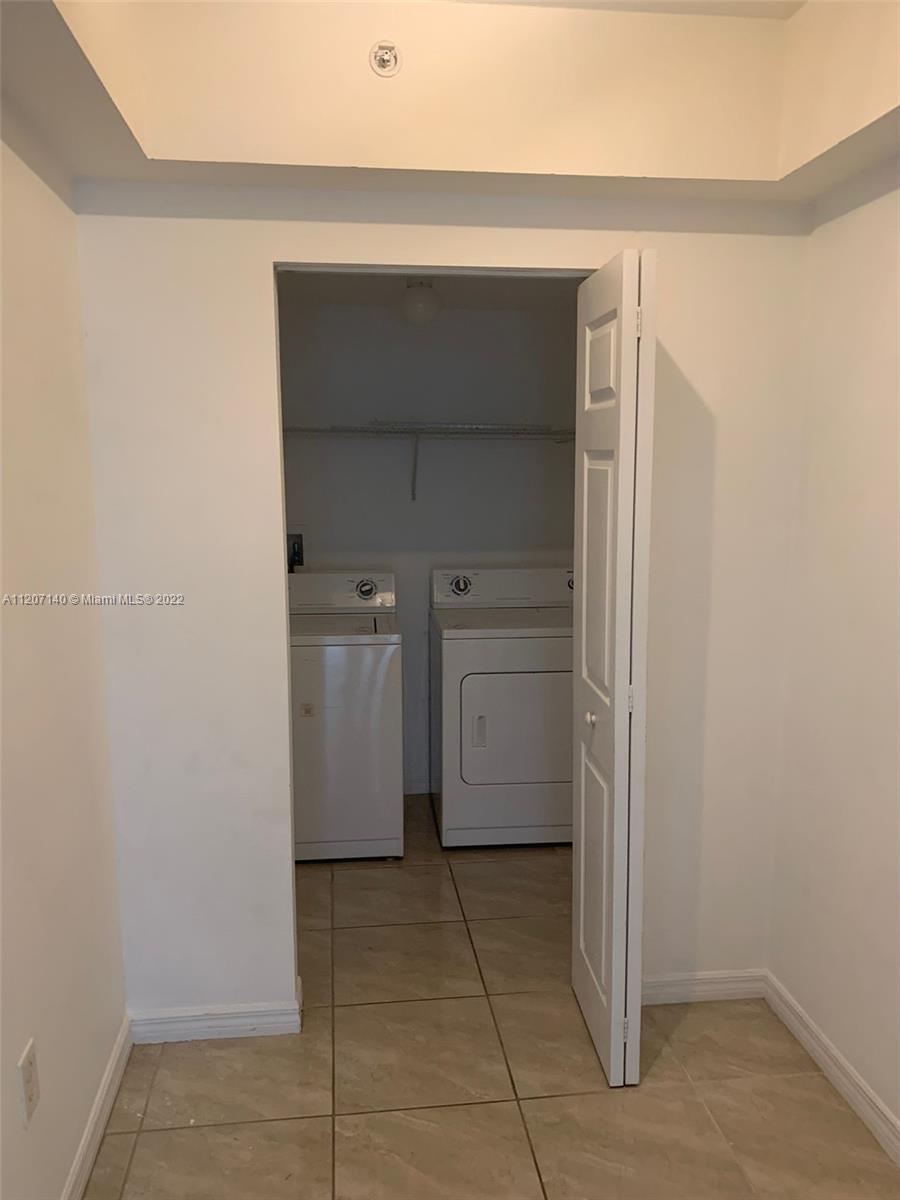 KEYSTONE PARK CONDO - Residential Lease