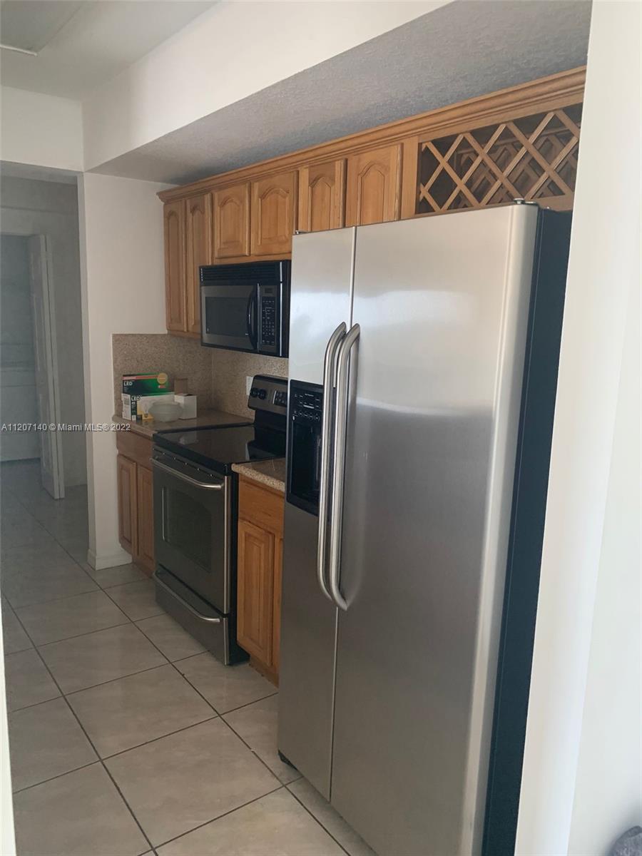 KEYSTONE PARK CONDO - Residential Lease