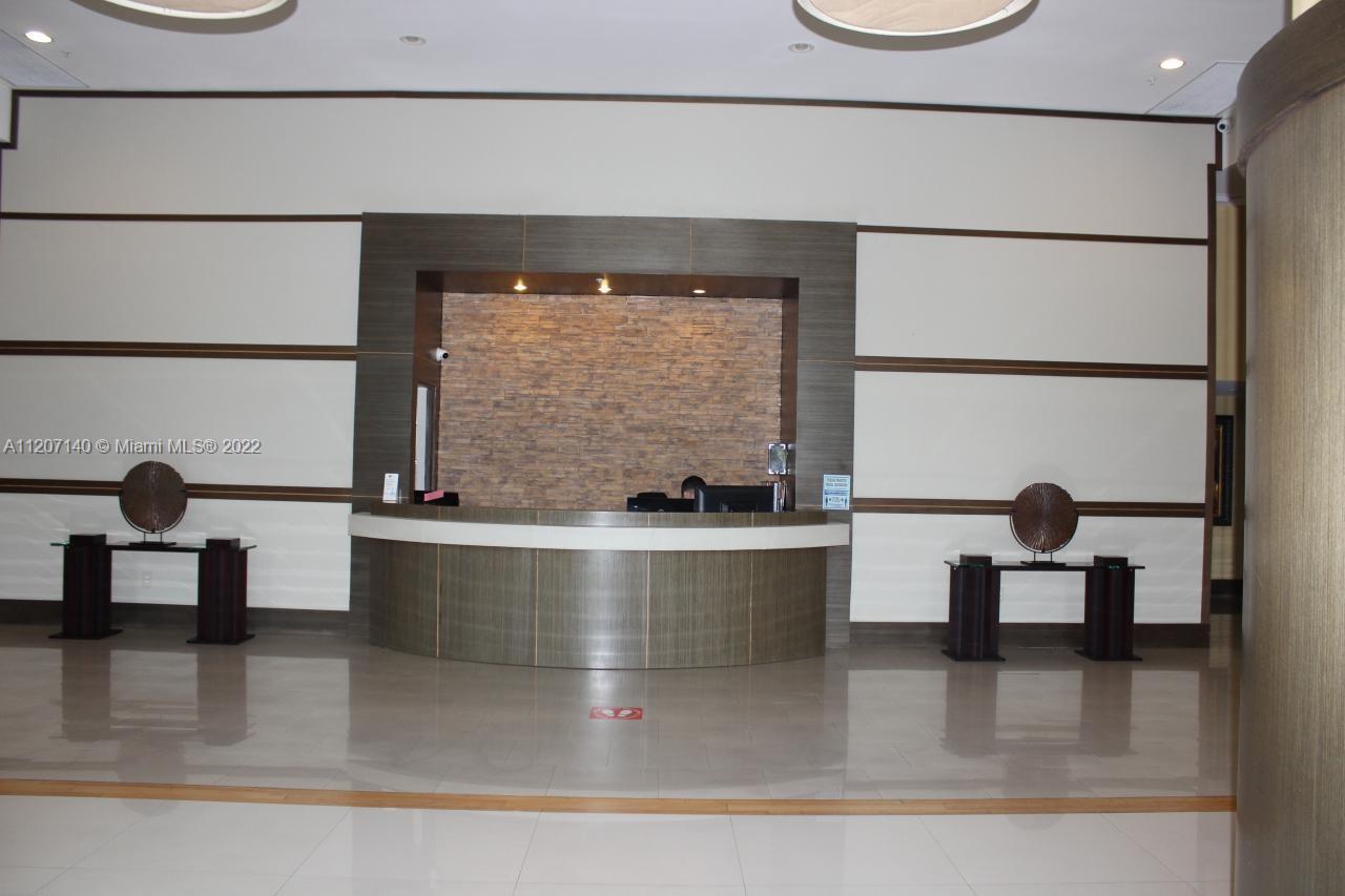 KEYSTONE PARK CONDO - Residential Lease