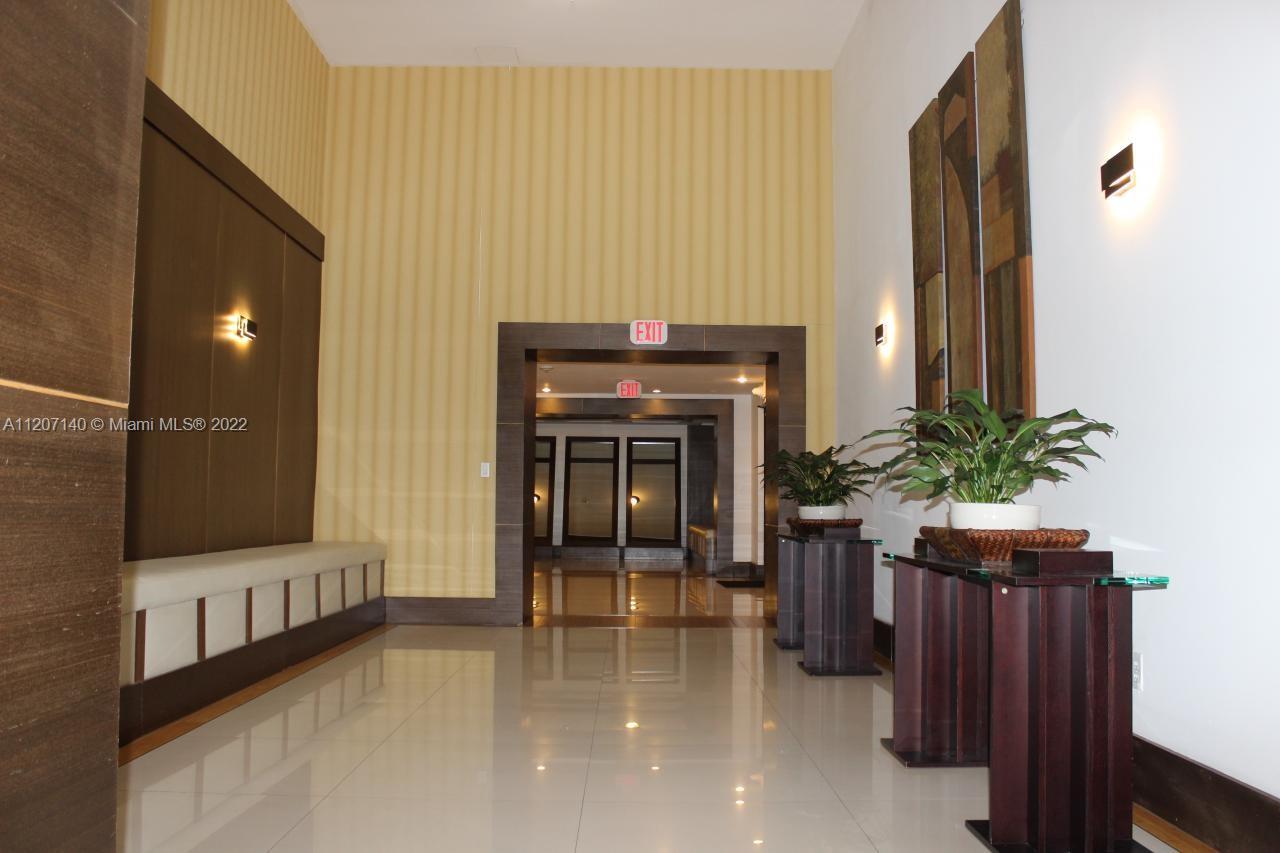 KEYSTONE PARK CONDO - Residential Lease