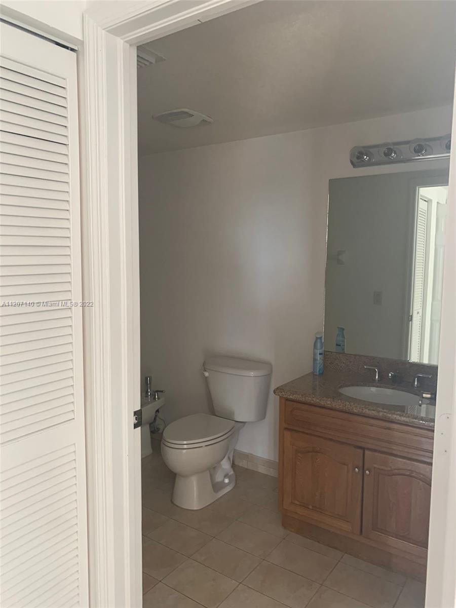 KEYSTONE PARK CONDO - Residential Lease