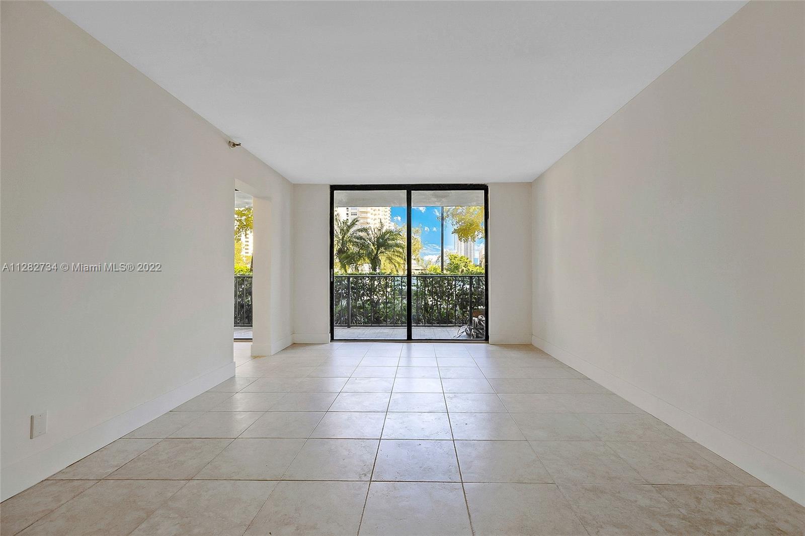 WINSTON TOWERS 700 CONDO - Residential Lease