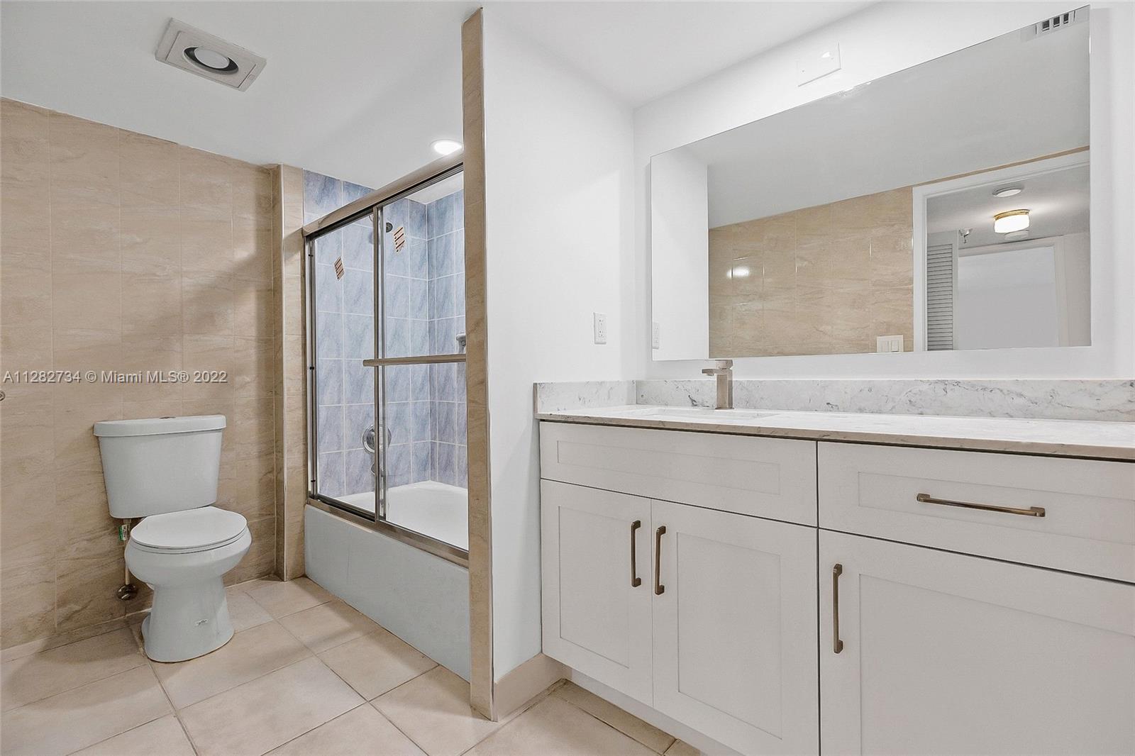 WINSTON TOWERS 700 CONDO - Residential Lease
