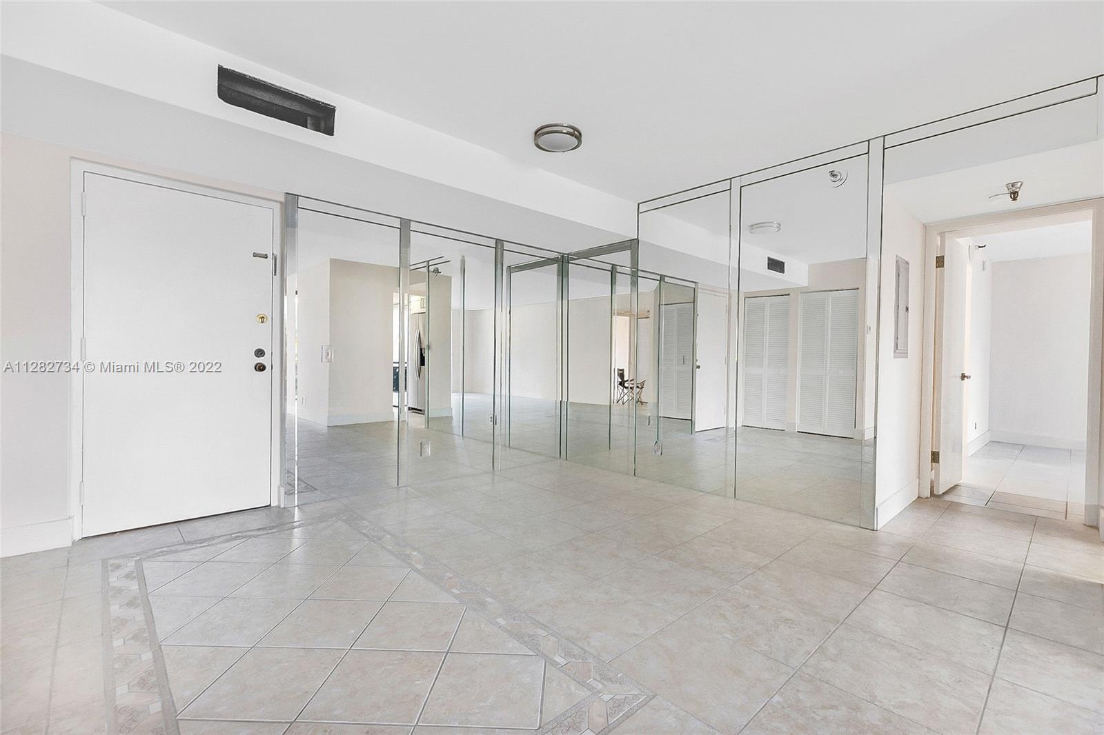WINSTON TOWERS 700 CONDO - Residential Lease