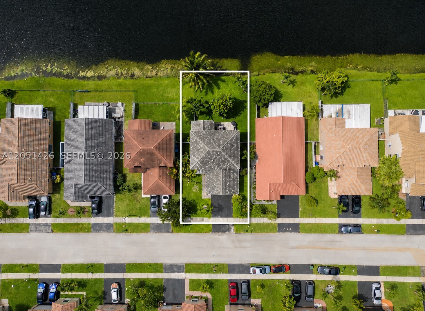 DIMENSIONS NORTH AT CHAPE - Residential