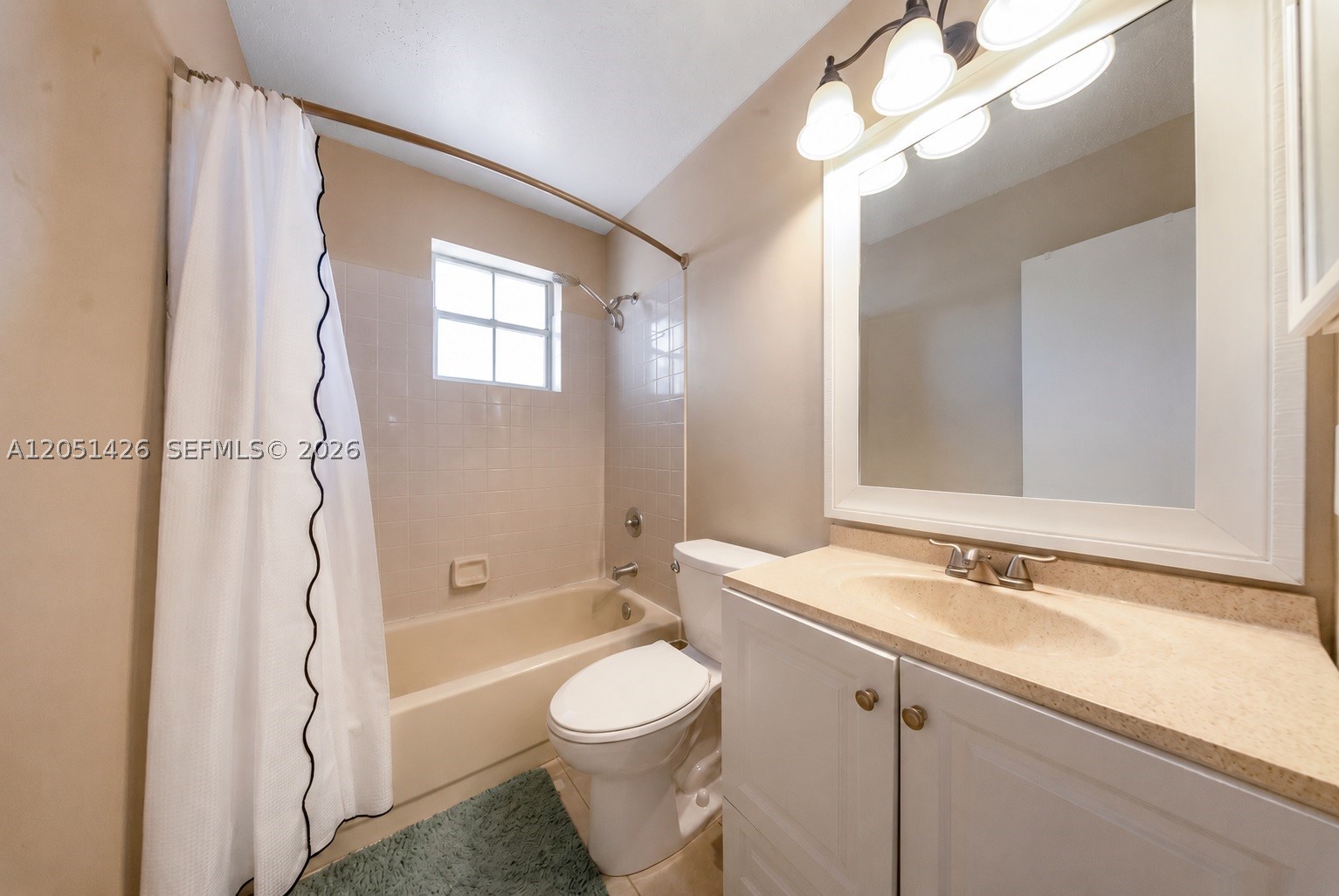 DIMENSIONS NORTH AT CHAPE - Residential