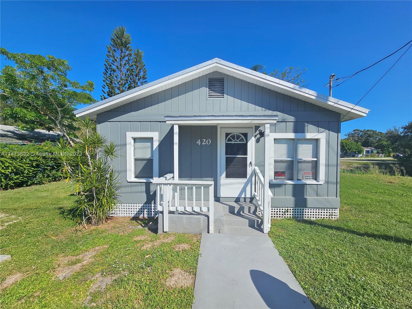 FEE & MAY'S RESUBDIVISION - Residential Lease