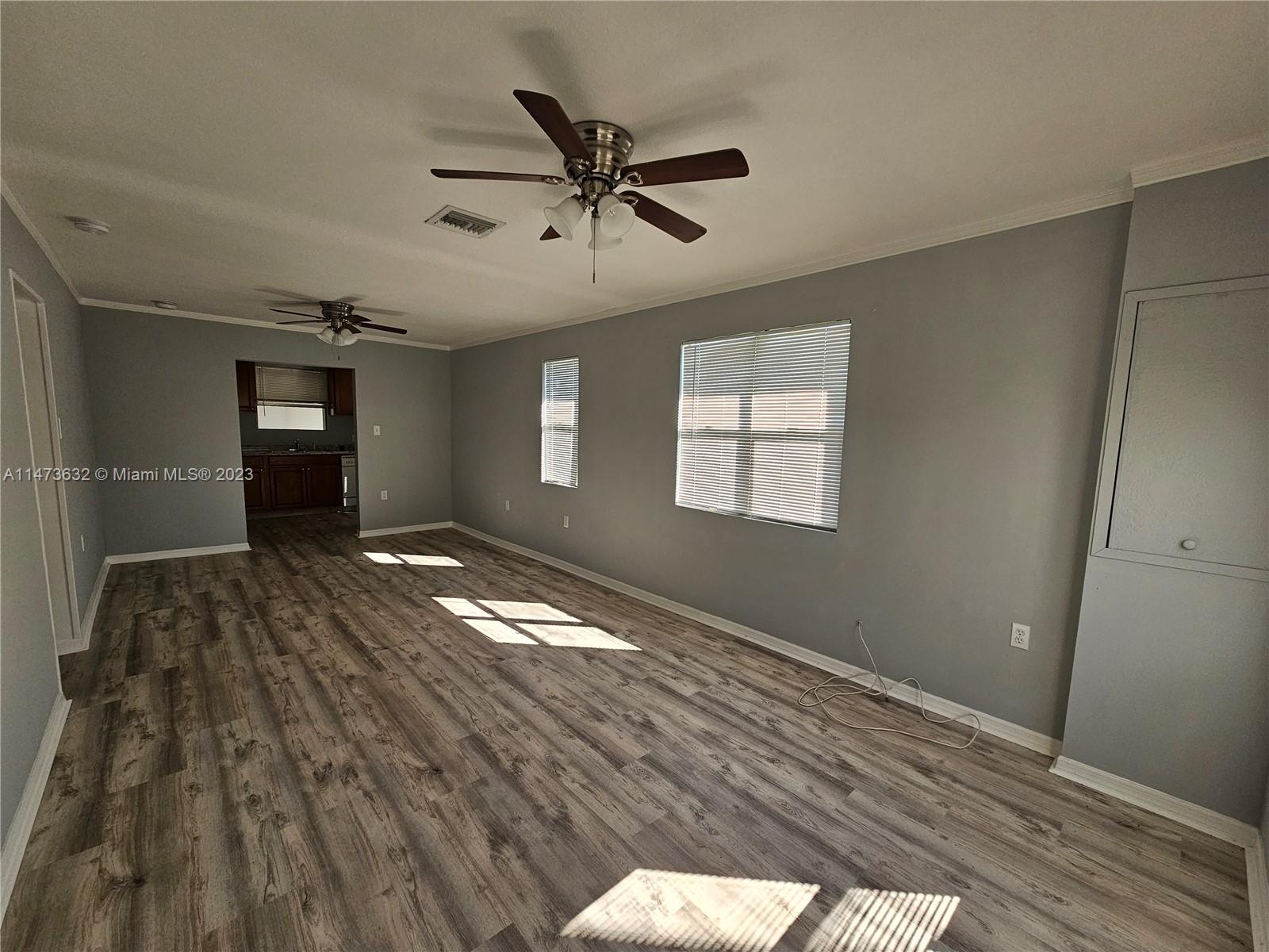FEE & MAY'S RESUBDIVISION - Residential Lease