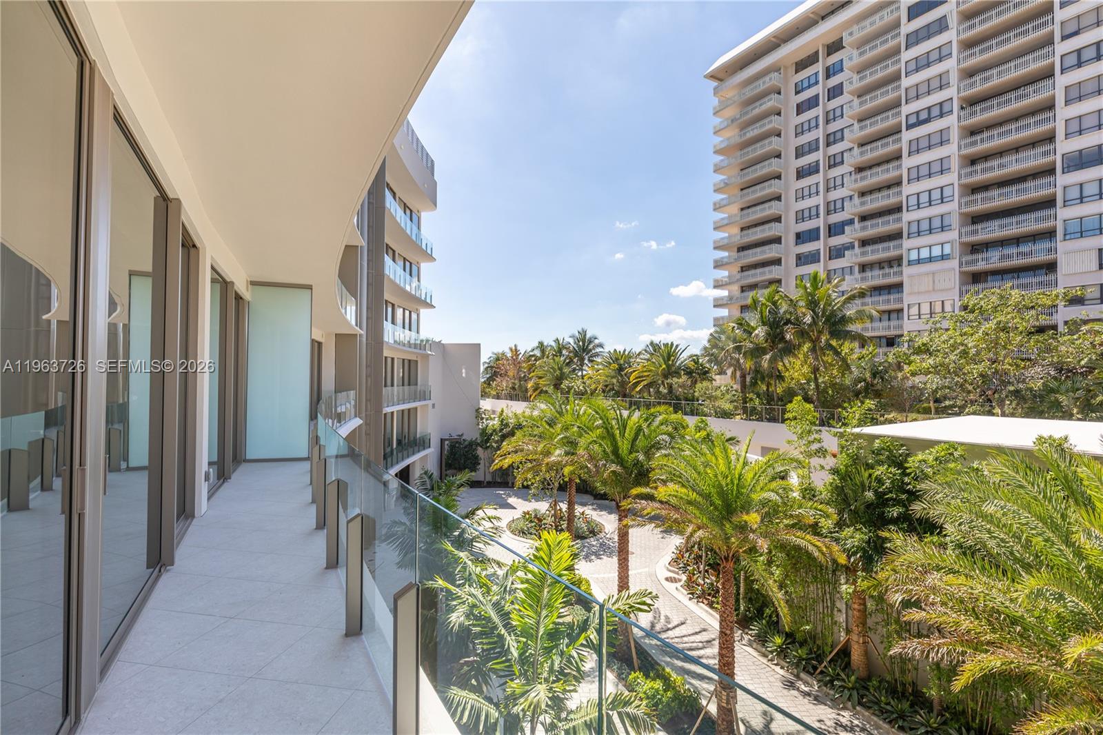 Vita Grove Isle - Residential