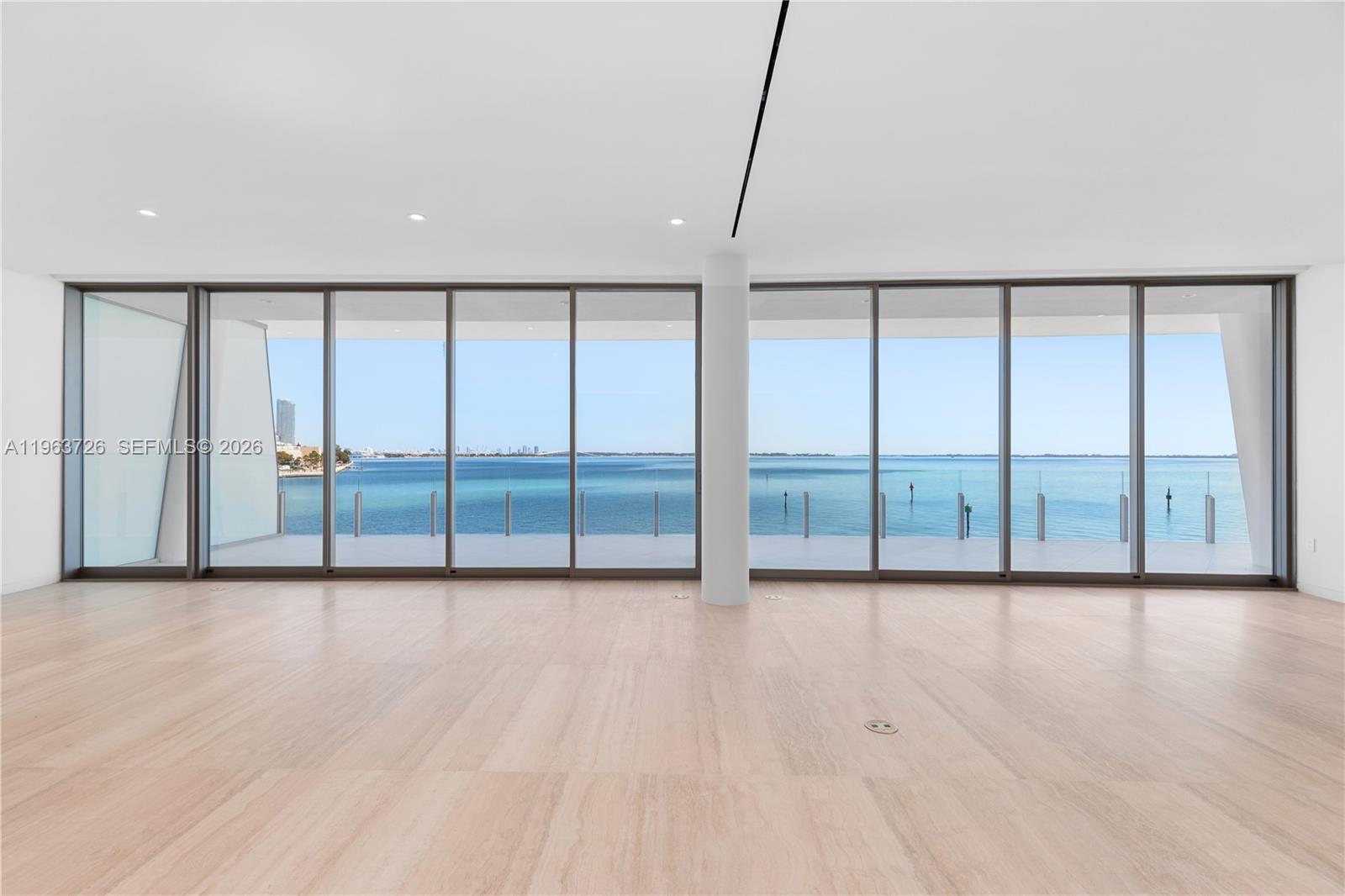 Vita Grove Isle - Residential
