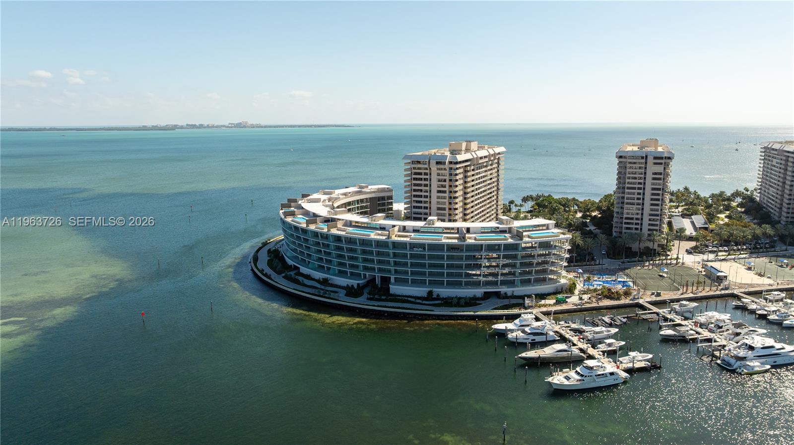 Vita Grove Isle - Residential