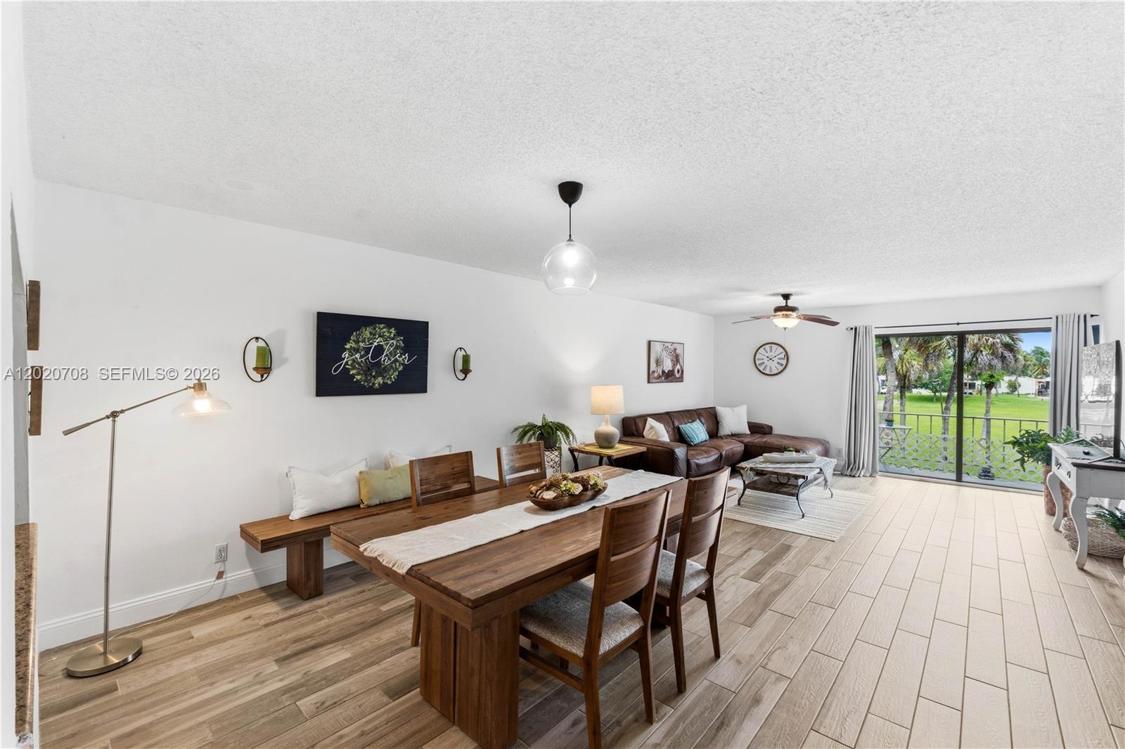 LAGO WEST CONDOMINIUM - Residential
