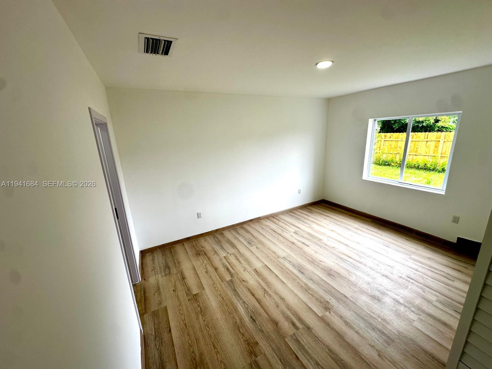 KING HOMESITES - Residential