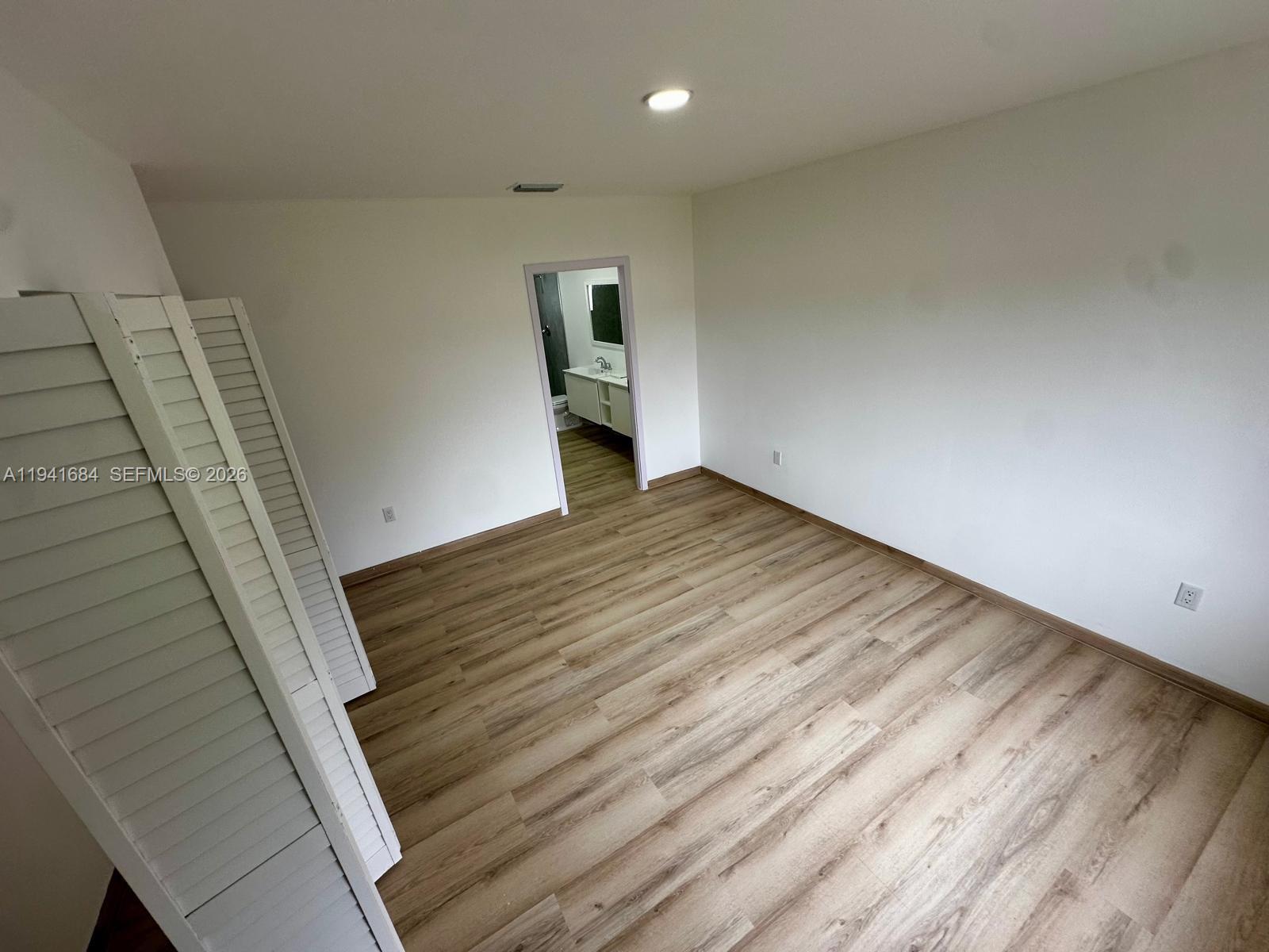 KING HOMESITES - Residential