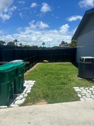 LOS ANGELES ESTS - Residential