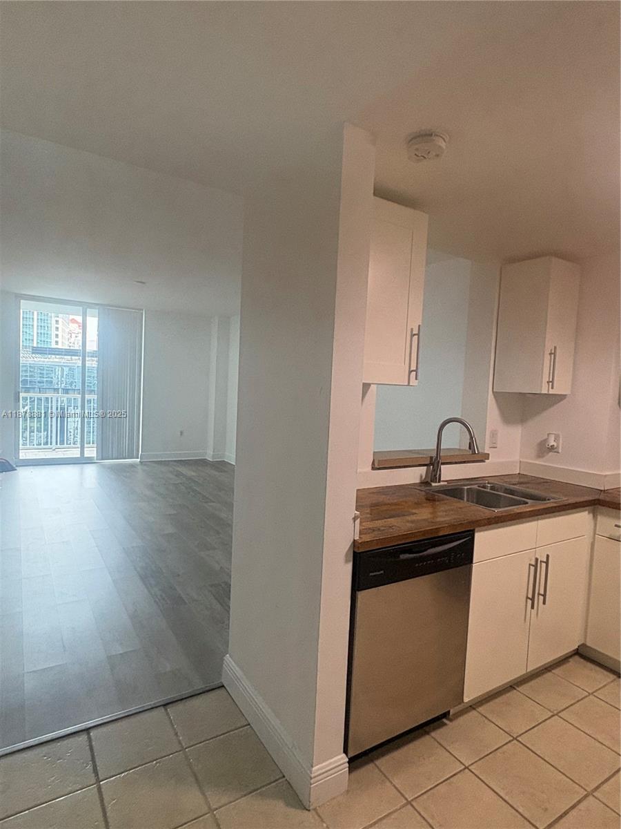 VUE AT BRICKELL CONDO - Residential Lease