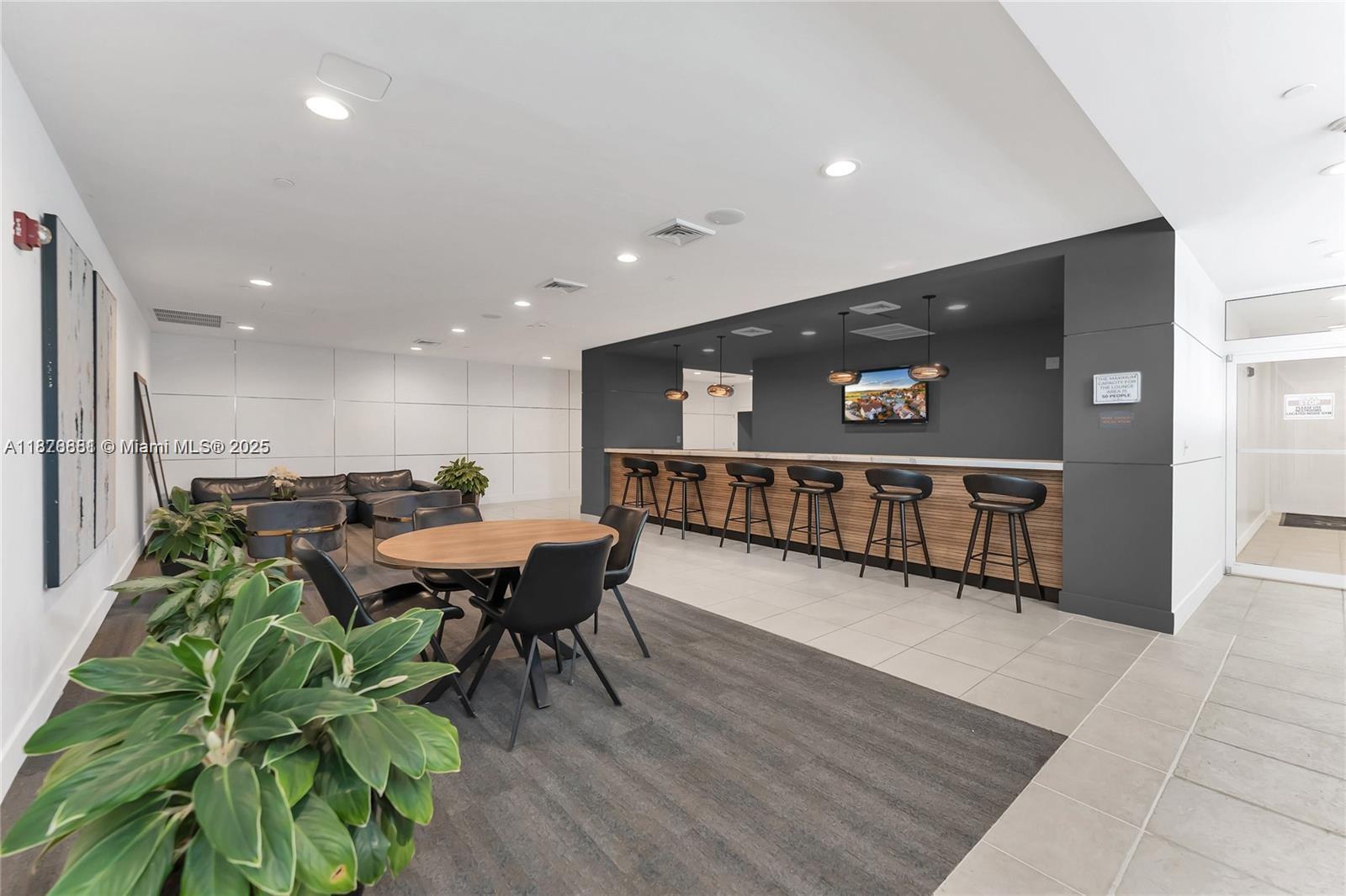 VUE AT BRICKELL CONDO - Residential Lease