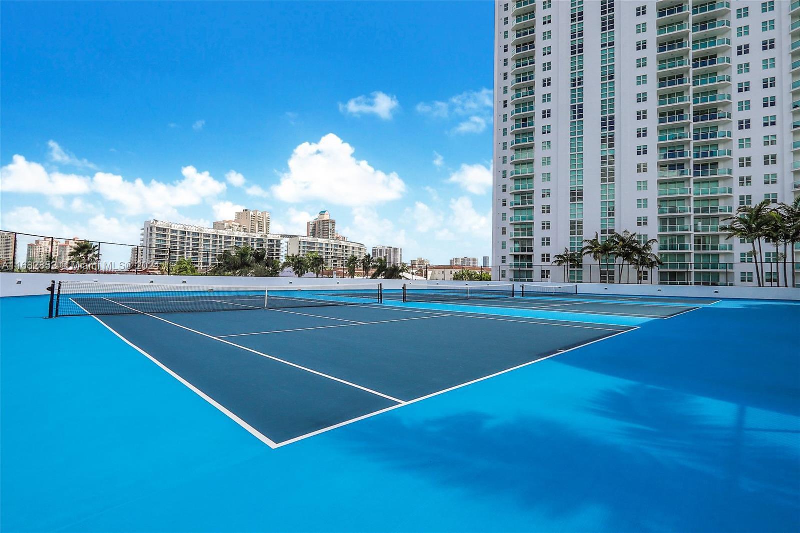 THE PENINSULA II CONDO - Residential Lease