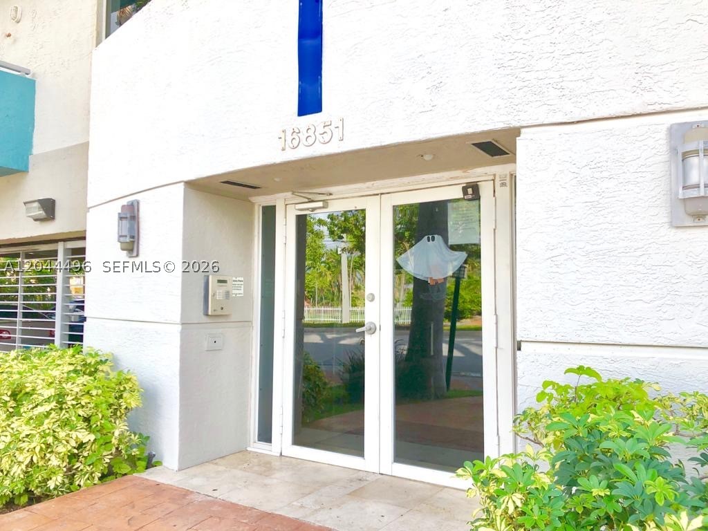 EASTERN SHORES MANOR - Residential Lease