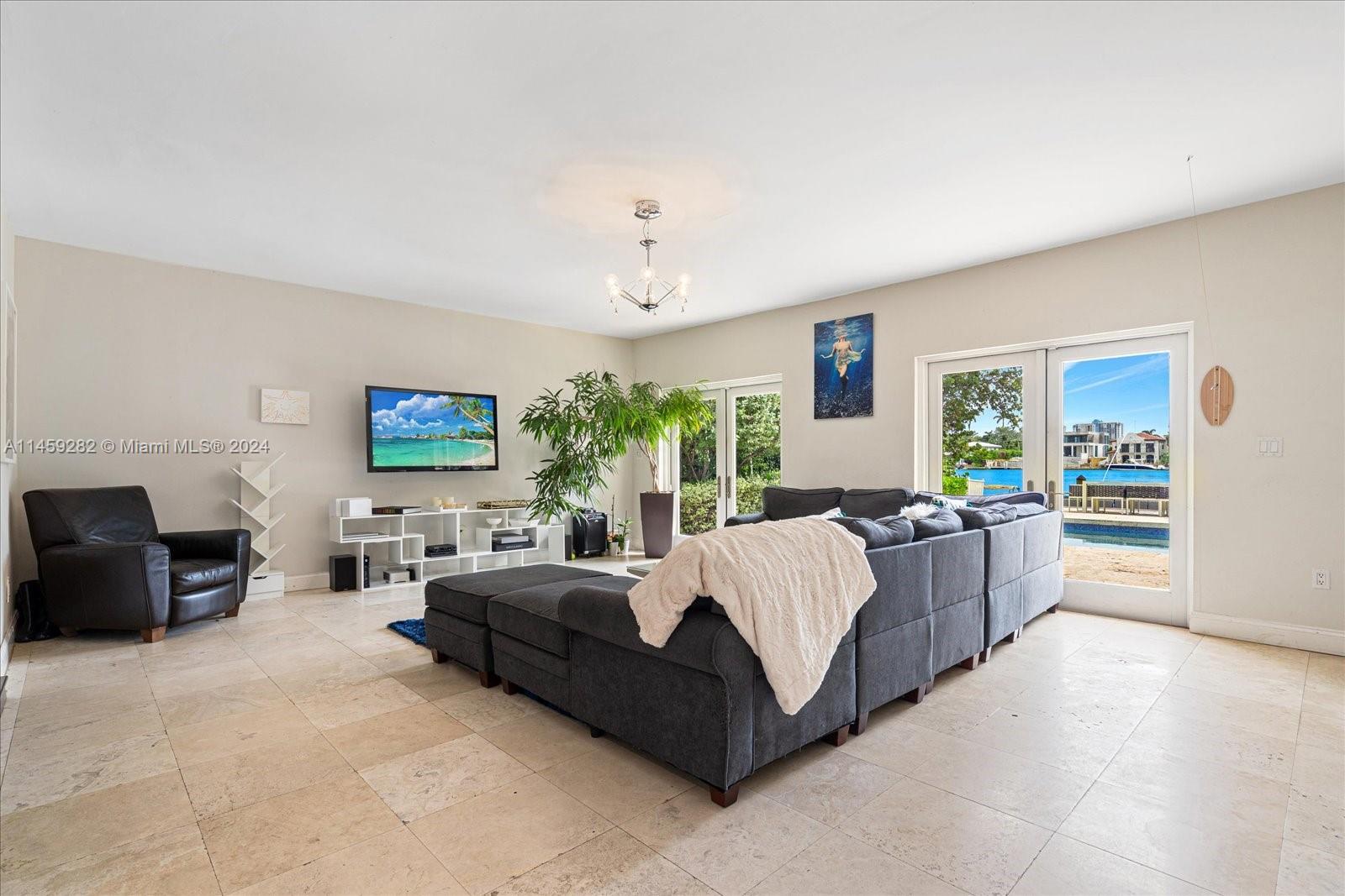 DI LIDO ISLAND - Residential