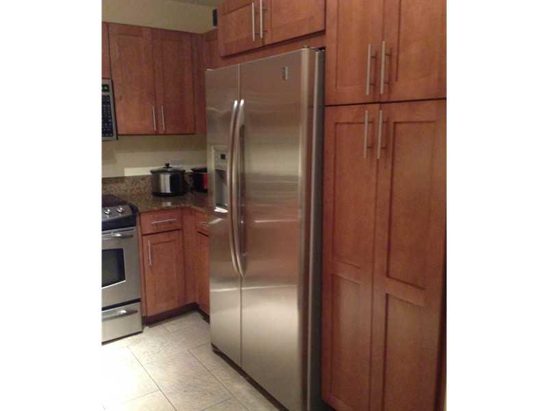 COLONNADE AT DADELAND SW - Residential Lease