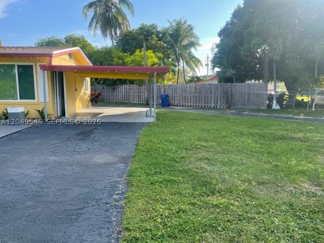 LAUDERDALE VILLAS - Residential