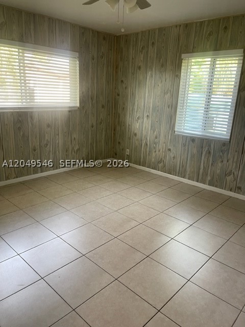LAUDERDALE VILLAS - Residential