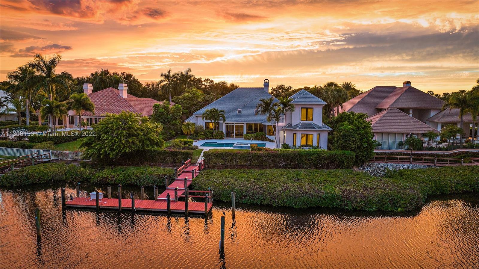 Admirals Cove - Residential