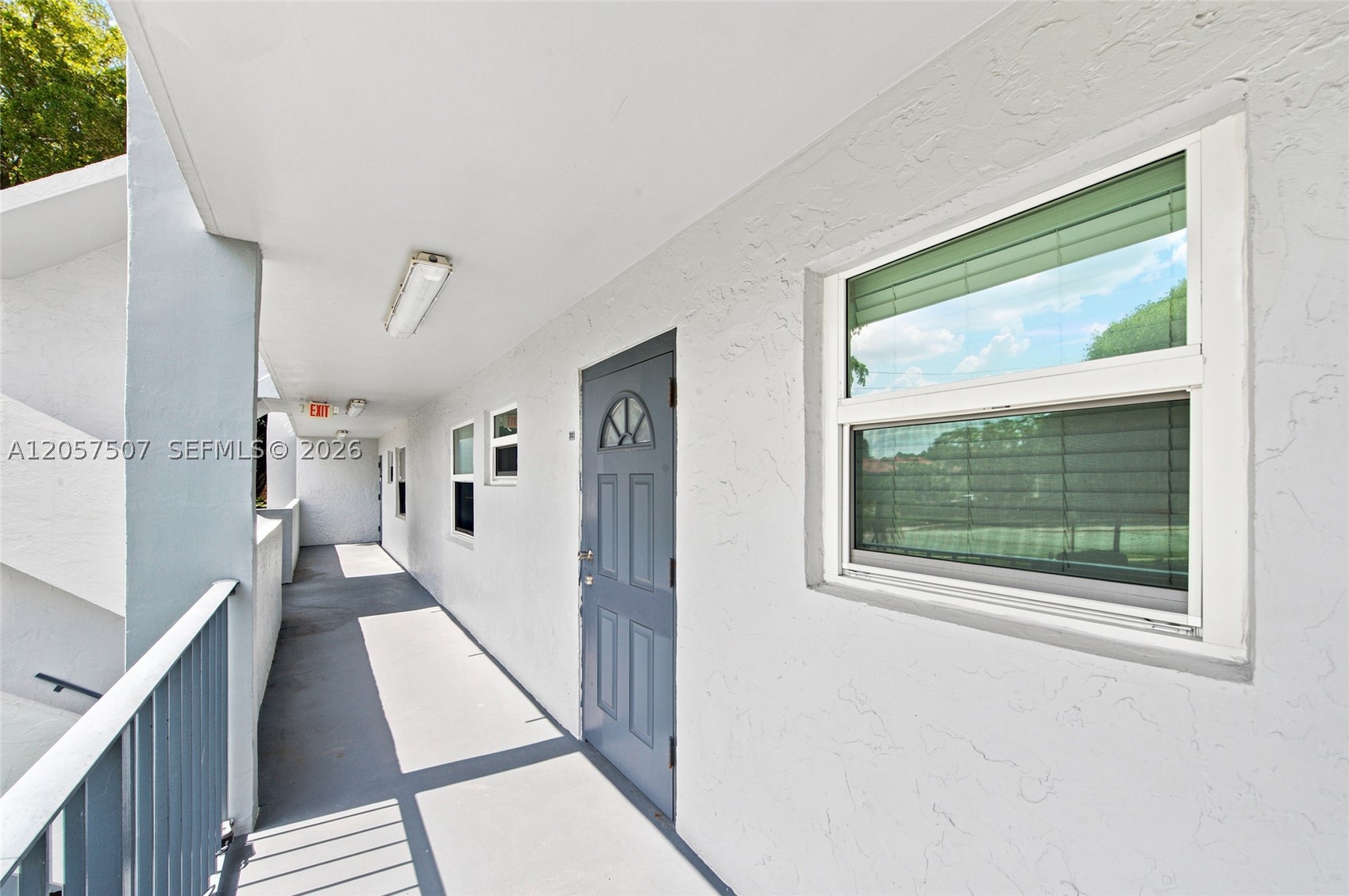 SANDS POINT CONDOMINIUM V - Residential