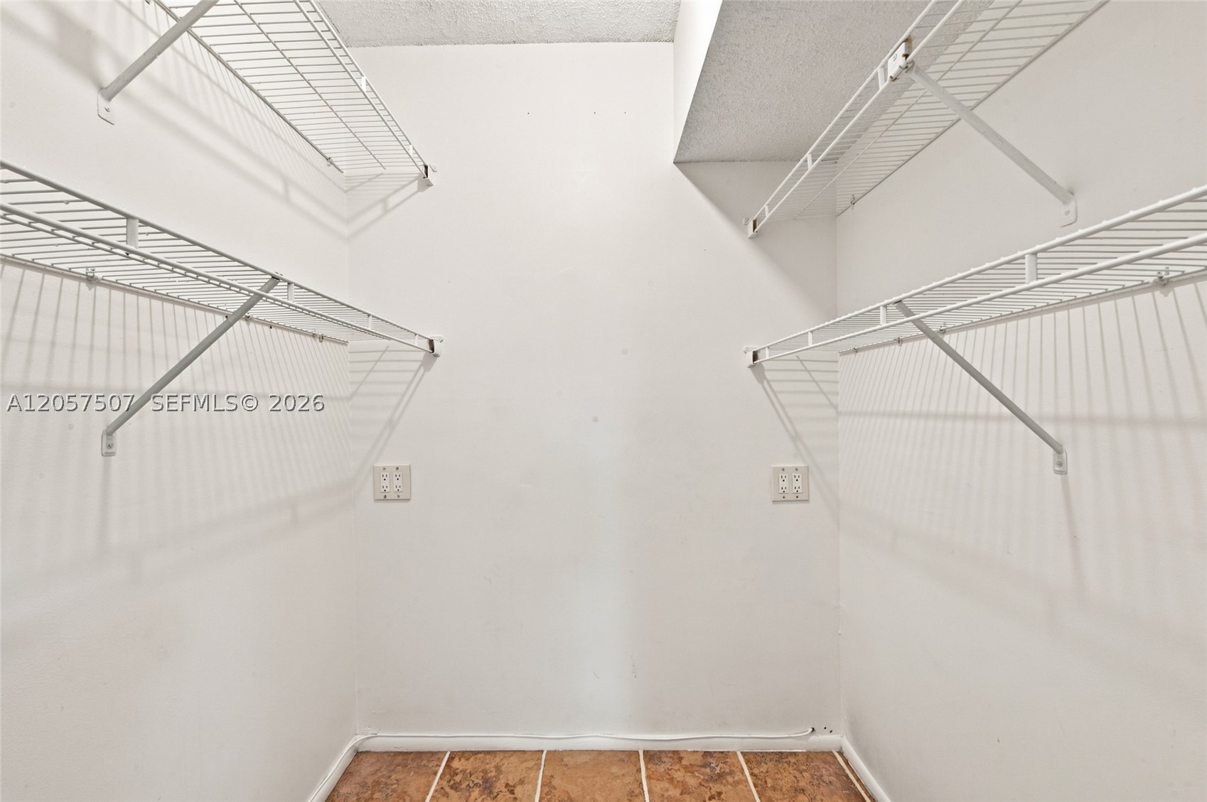 SANDS POINT CONDOMINIUM V - Residential