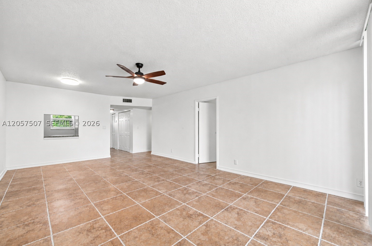 SANDS POINT CONDOMINIUM V - Residential