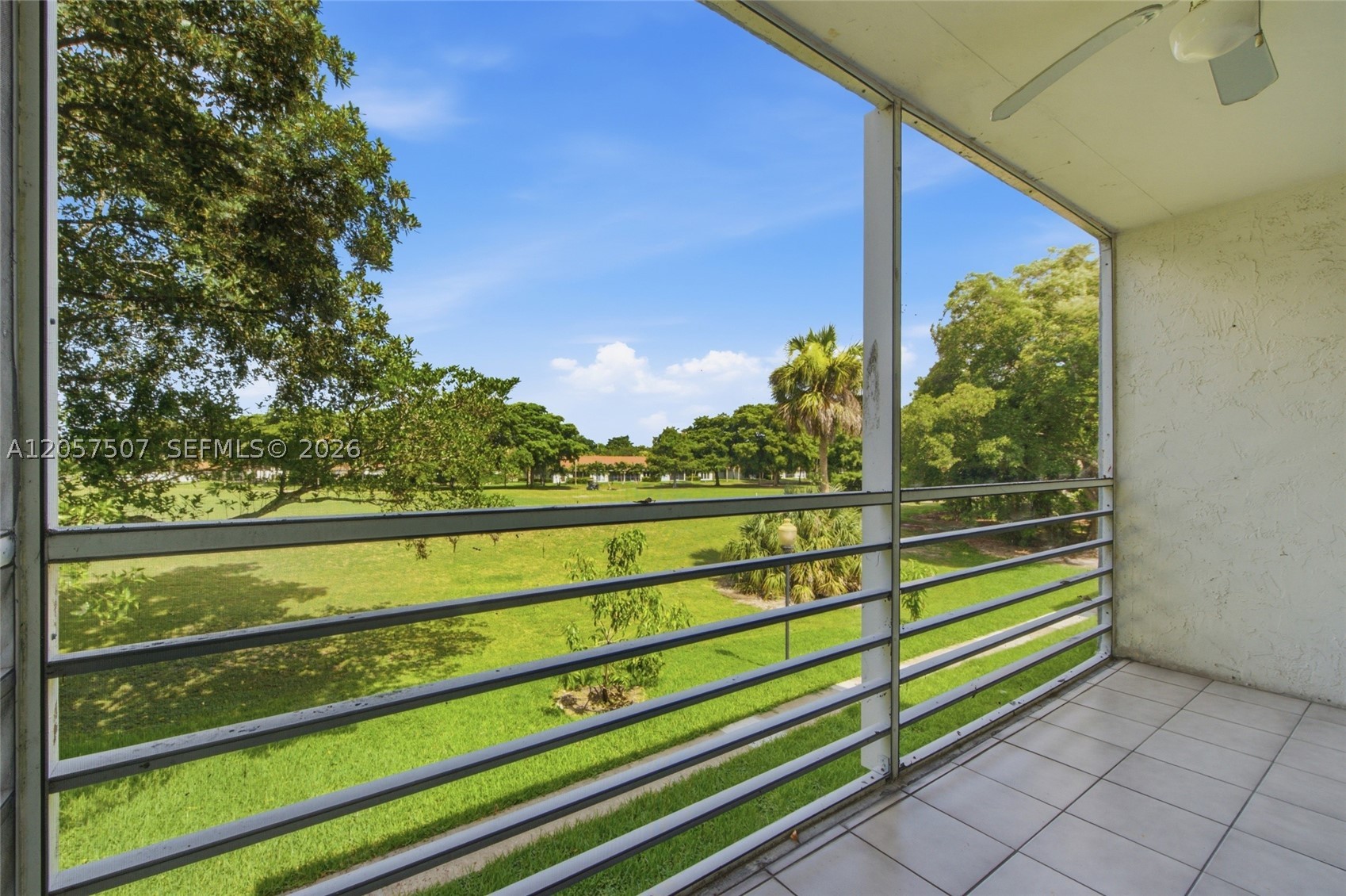 SANDS POINT CONDOMINIUM V - Residential