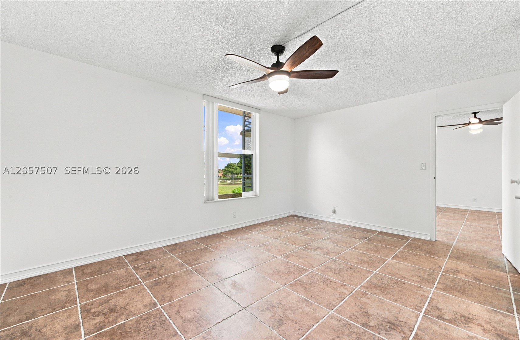 SANDS POINT CONDOMINIUM V - Residential
