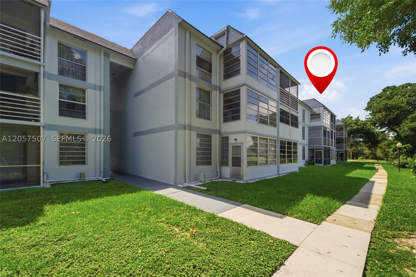 SANDS POINT CONDOMINIUM V - Residential