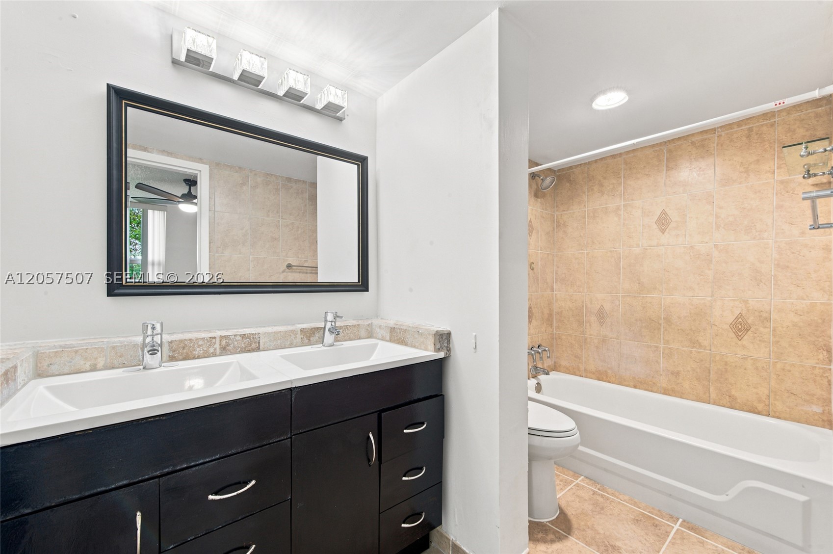 SANDS POINT CONDOMINIUM V - Residential