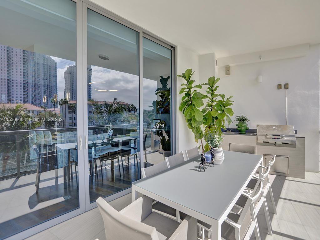 ECHO CONDO - Residential