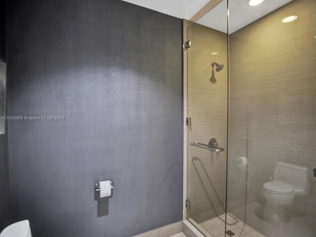 ECHO CONDO - Residential