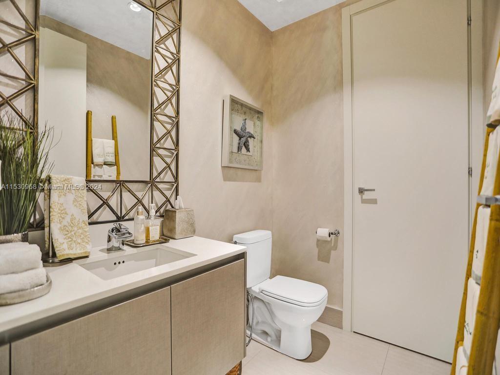 ECHO CONDO - Residential