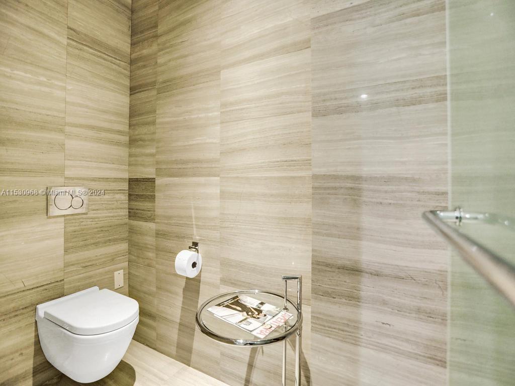 ECHO CONDO - Residential