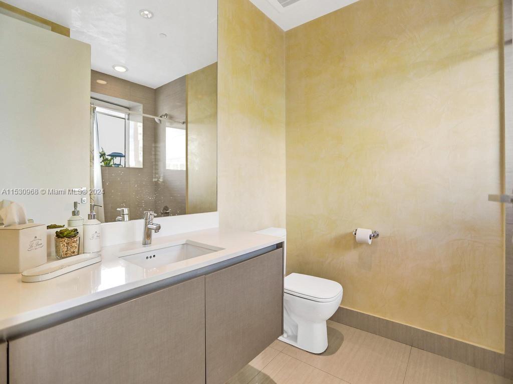 ECHO CONDO - Residential