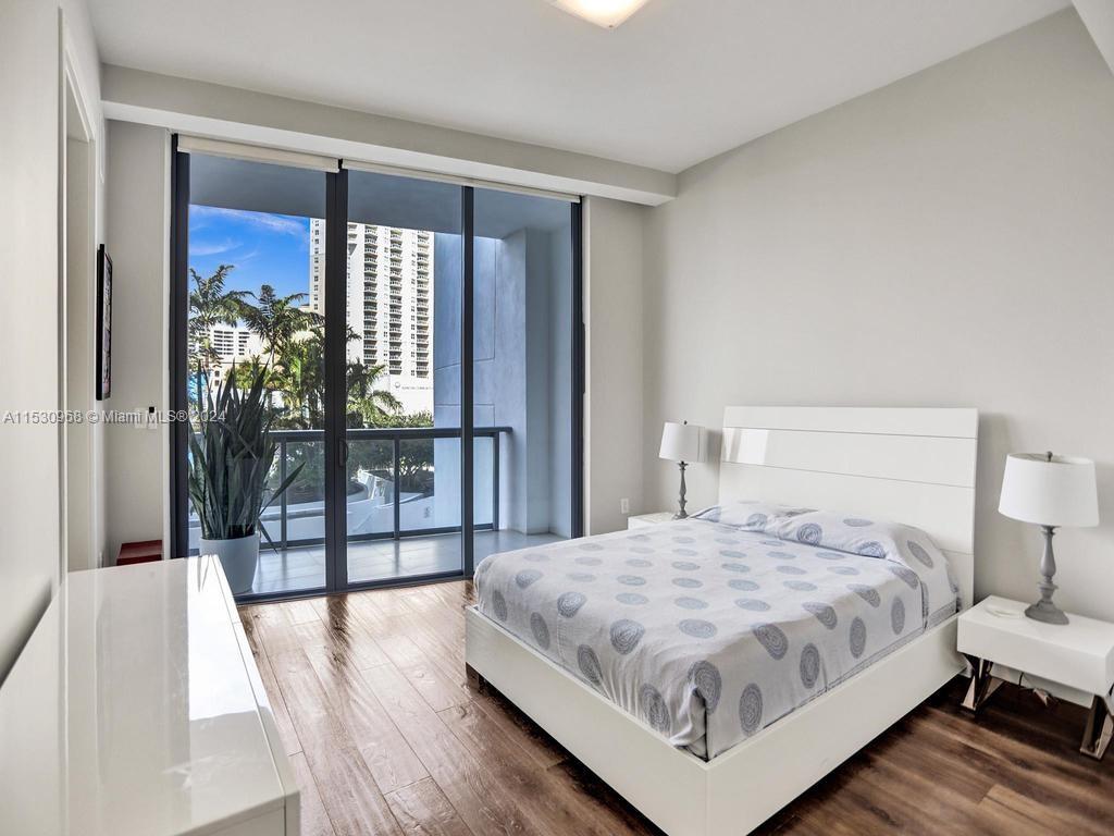 ECHO CONDO - Residential