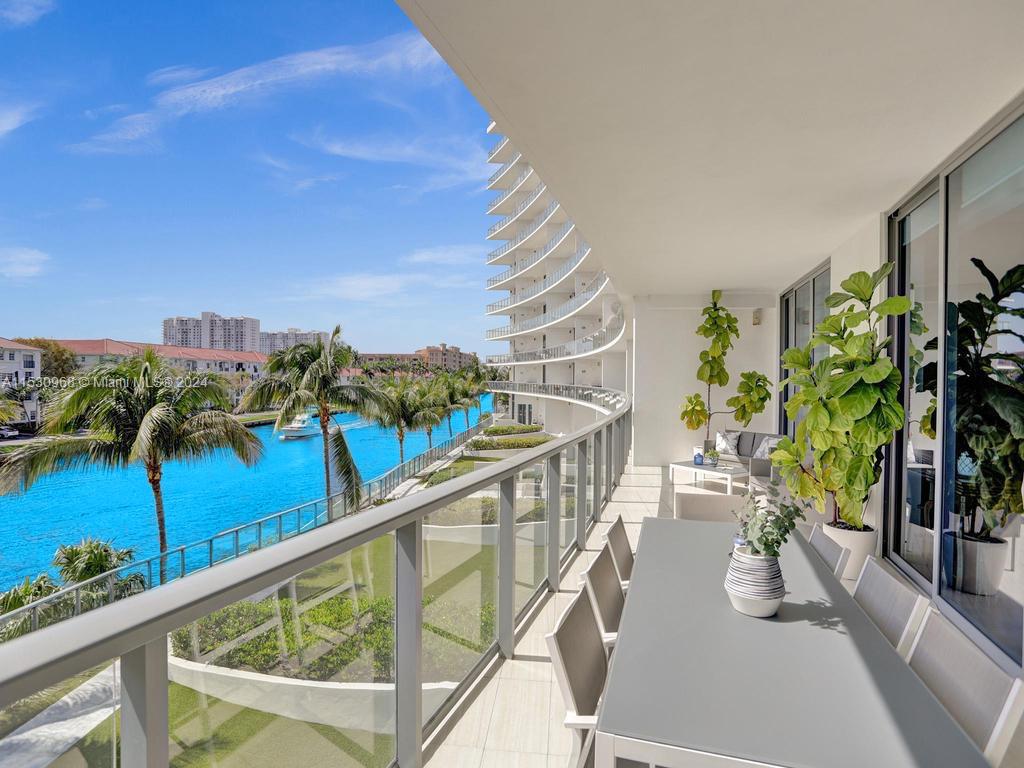 ECHO CONDO - Residential