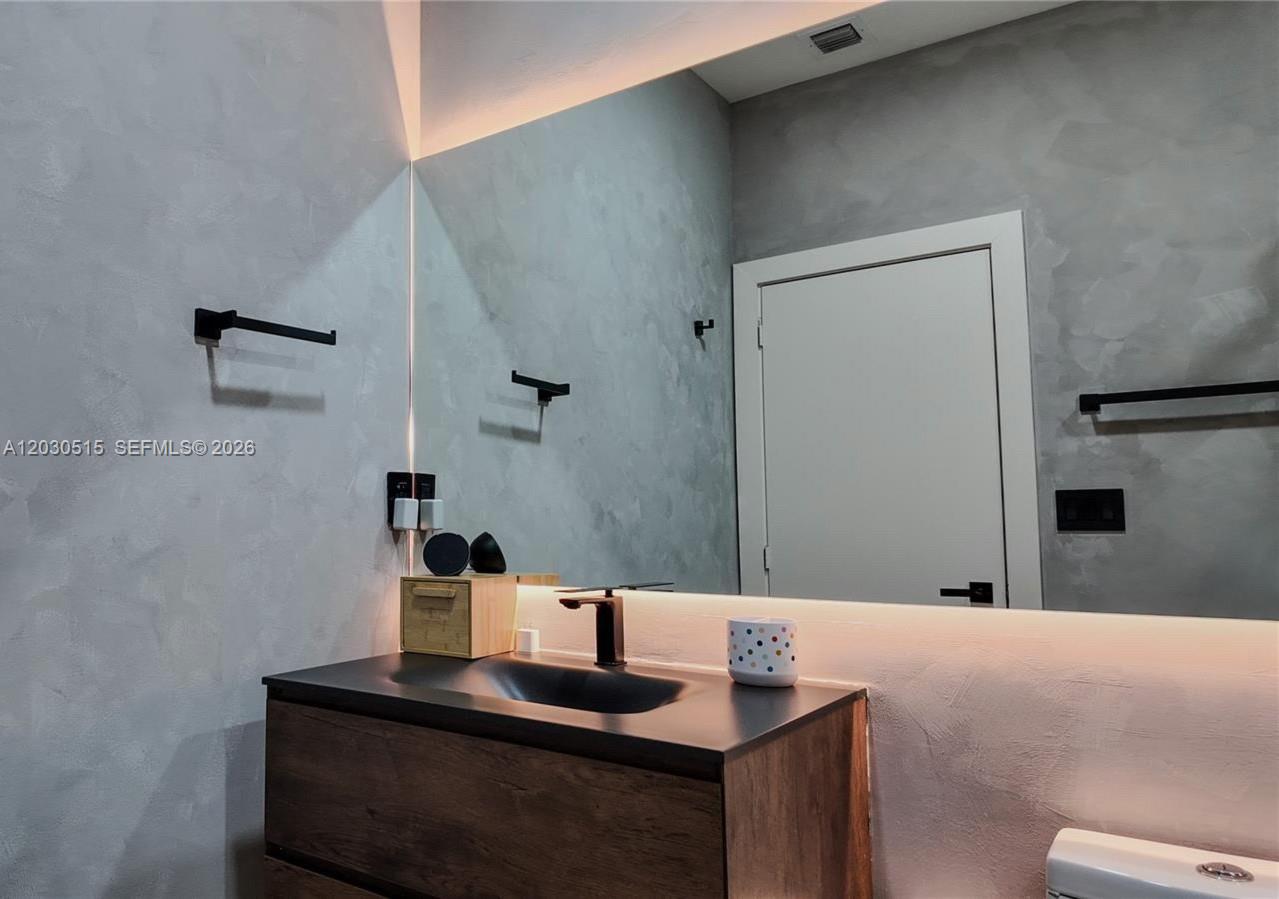 DORAL PALMS NORTH - Residential