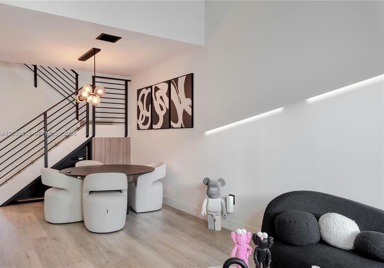 DORAL PALMS NORTH - Residential