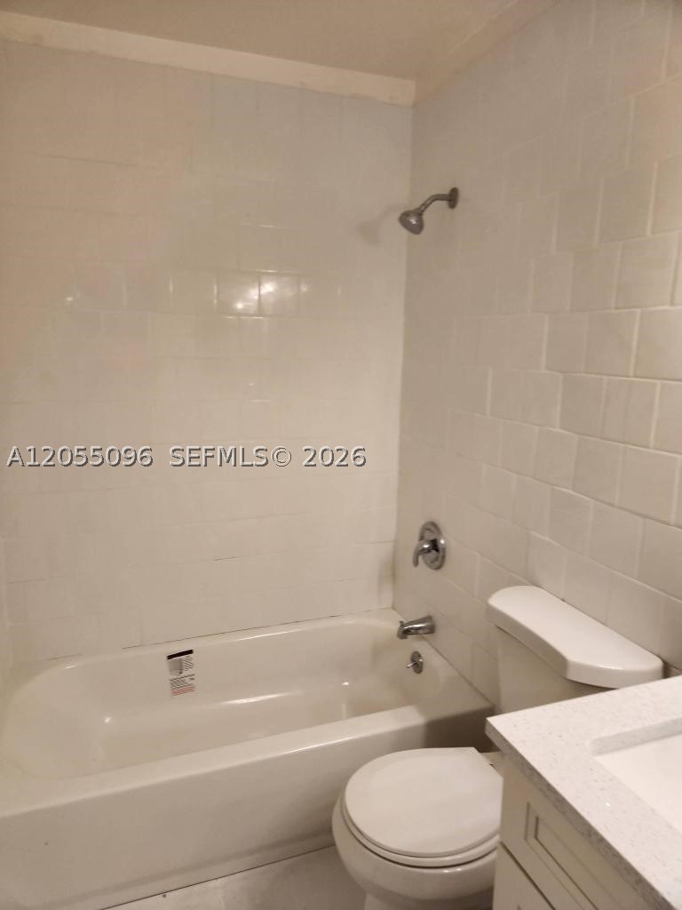 PEMBROKE LAKES SECTION EI - Residential