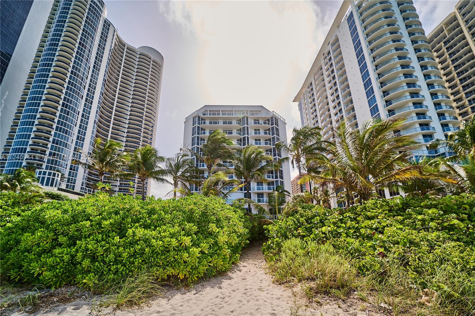 FLORIDA OCEAN CLUB CONDO - Residential Lease
